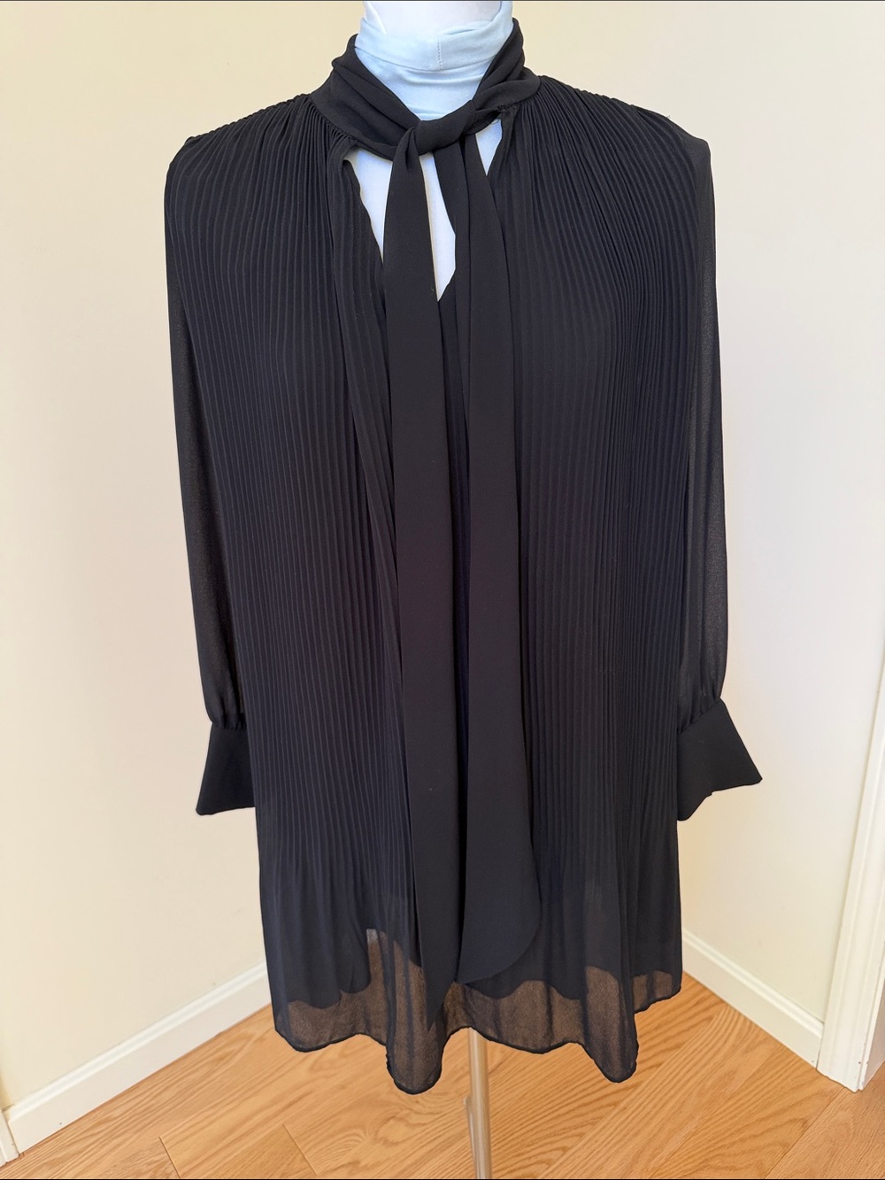 Zara XS Black Pleated Tie-Neck Women's long sleeve dress.